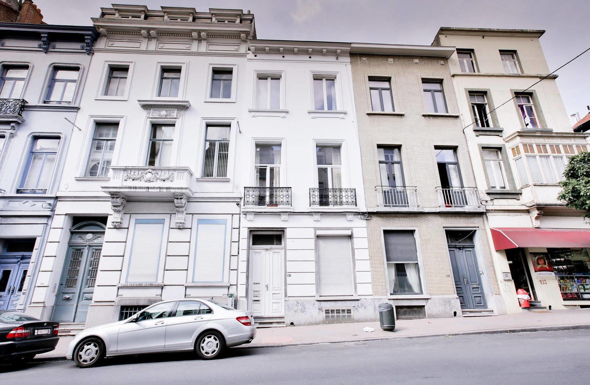 Louise Uptown Apartments Brussels Exterior photo
